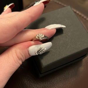 White gold diamond ring